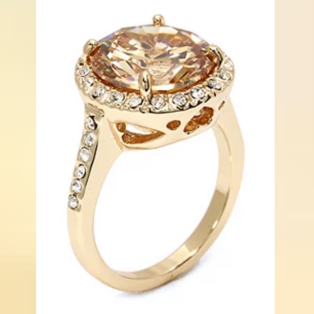 Sparkling Cubic Zirconia Ring